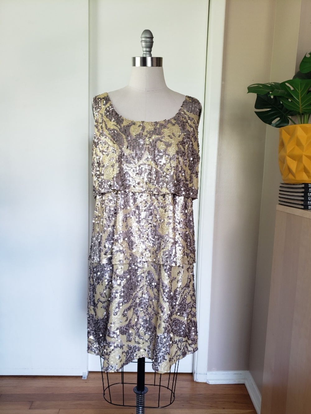 Antonio Melani Sequin Tiered Dress Size 12
